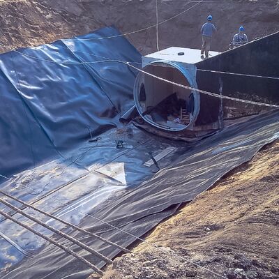 Fish-Safe HDPE Geomembrane Liner For Pond Agricultural Irrigation Reservoirs