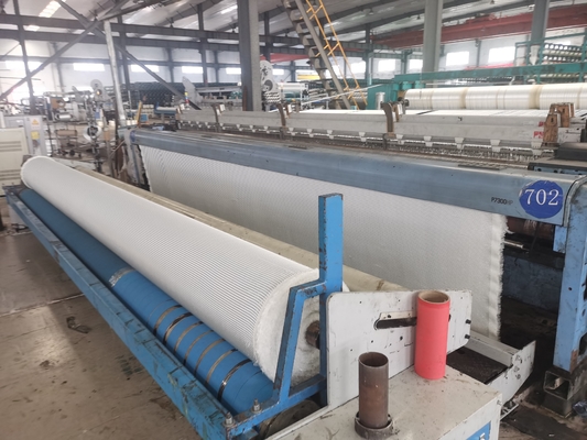 5.2m Width Woven Geotextile Fabric With Strength 10% Elongation And Heavy-Duty ≥12KN CBR Puncture Strength
