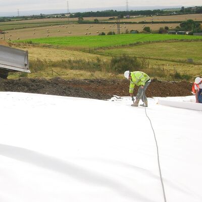 Durable Short Fiber Non Woven Geotextile For Subgrade Drainage Systems