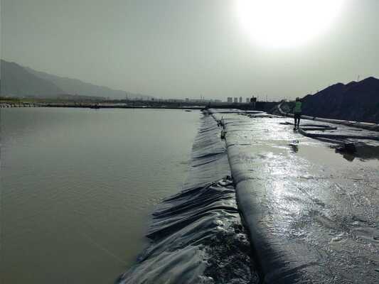 High Flow Nonwoven Geotextile Tube Container for Reservoir Sediment Removal